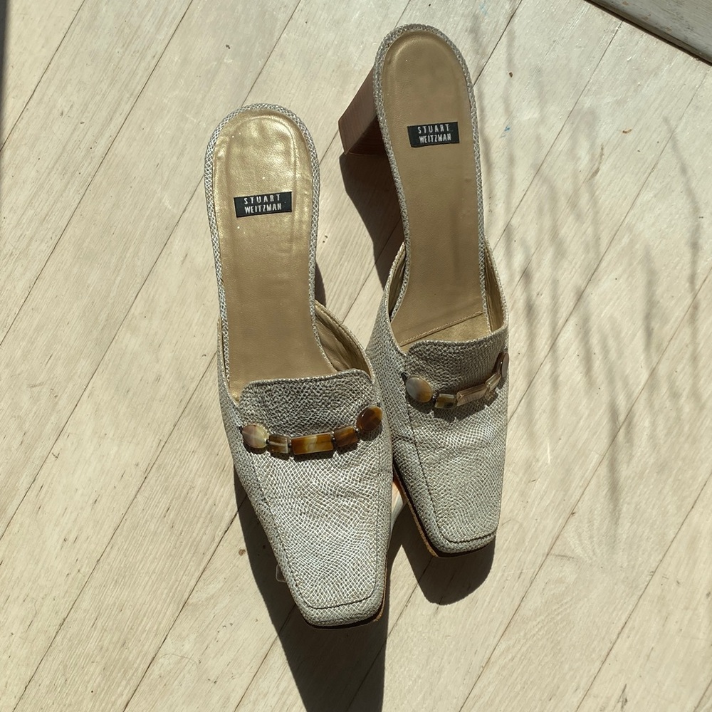 Stuart Weitzman Leather Cream Mules with Tortoiseshell Chain